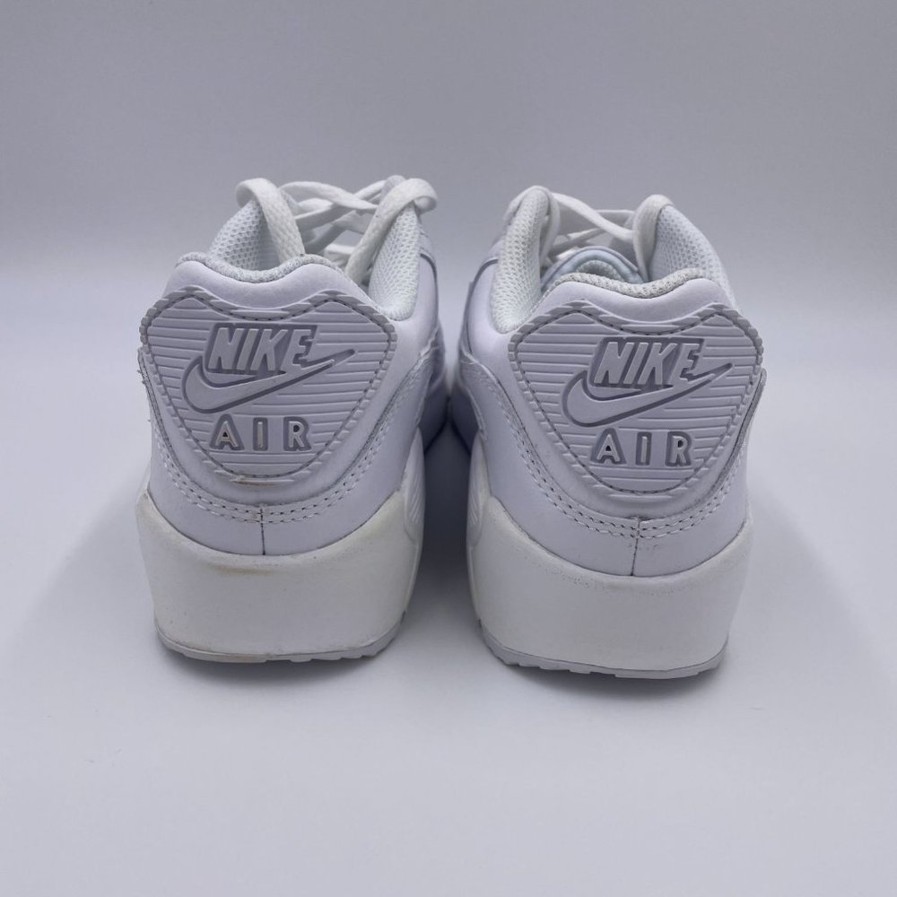 Nike Air Max 90 LTR White / Merallic Silver Womens Shoes - Picture 4 of 8